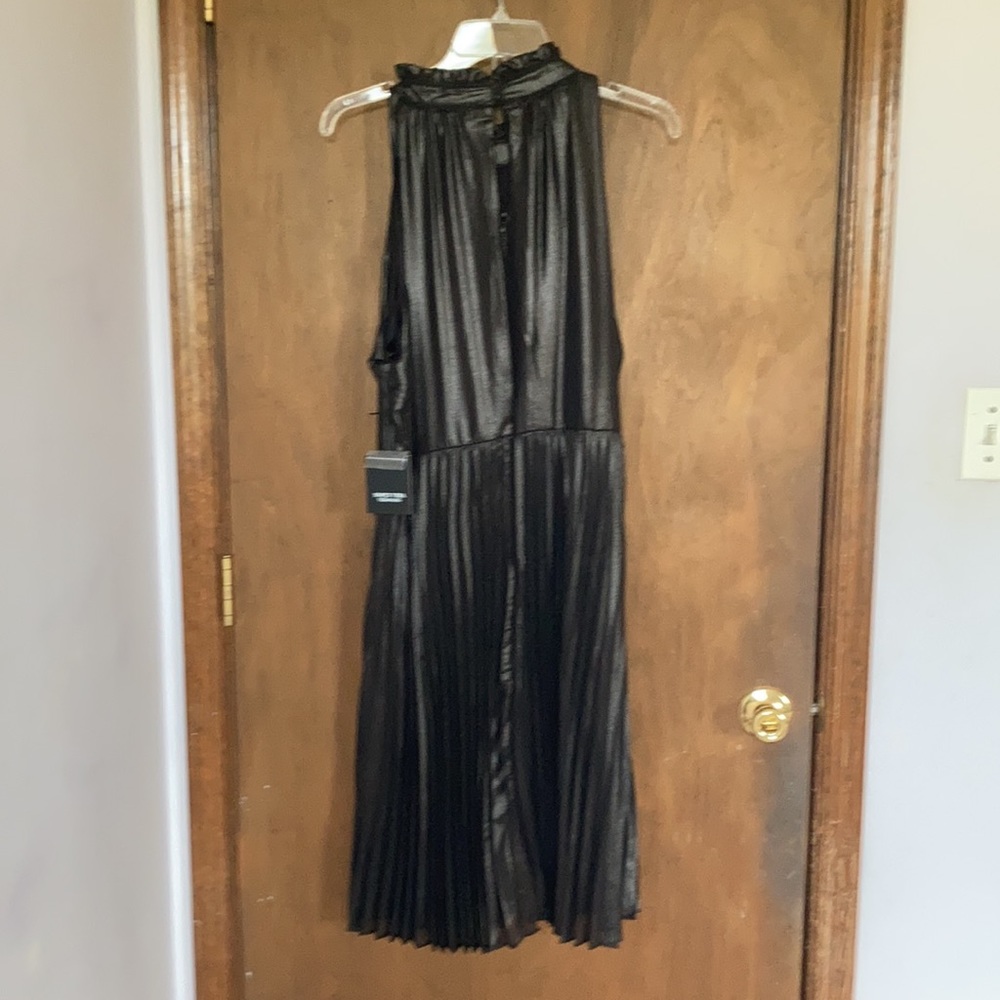 Simply Vera Vera wang dress pleated bottom fit & flare black size XL - Picture 14 of 17
